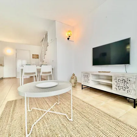 La Casa De Flores Apartment Costa De Antigua