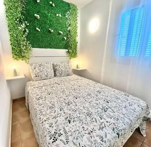 La Casa De Flores 科斯塔德安提瓜